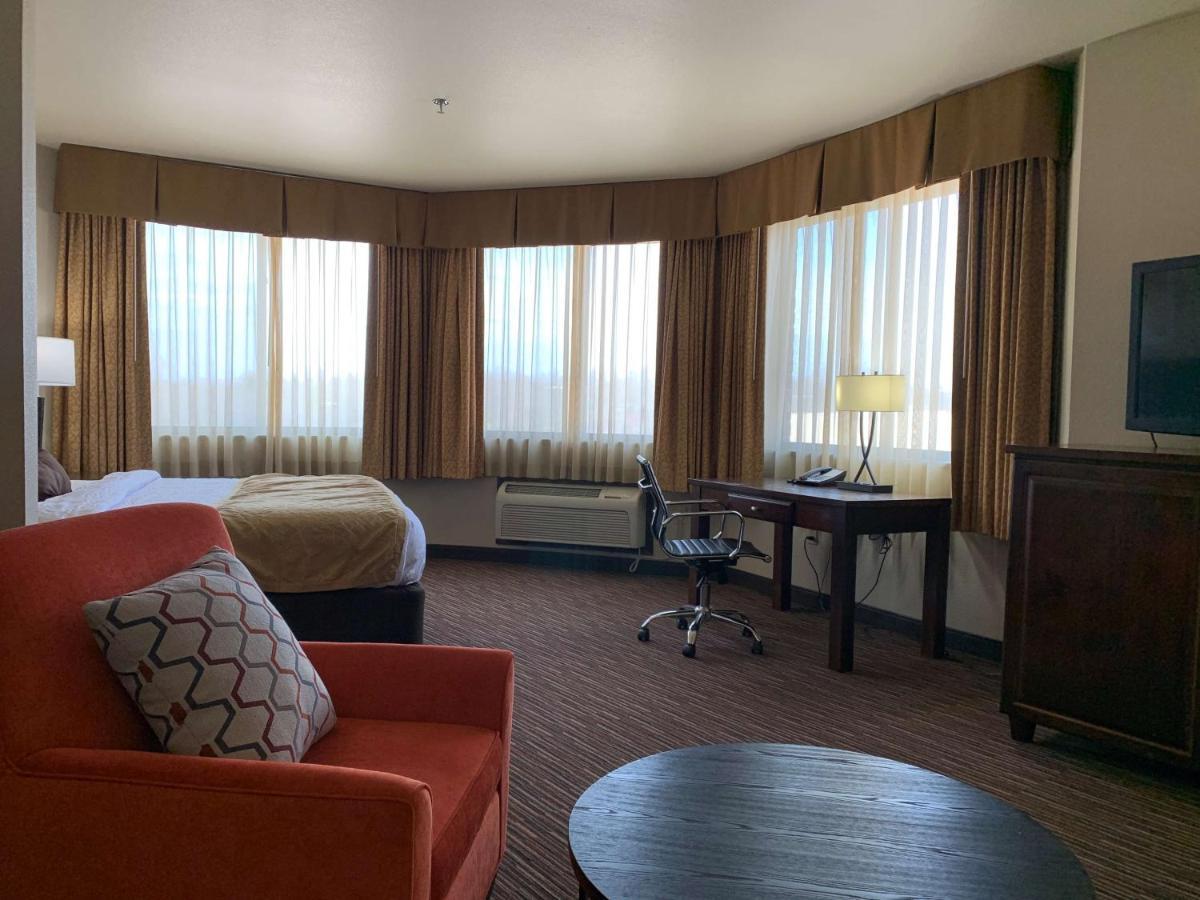 Radisson Hotel River Falls Esterno foto